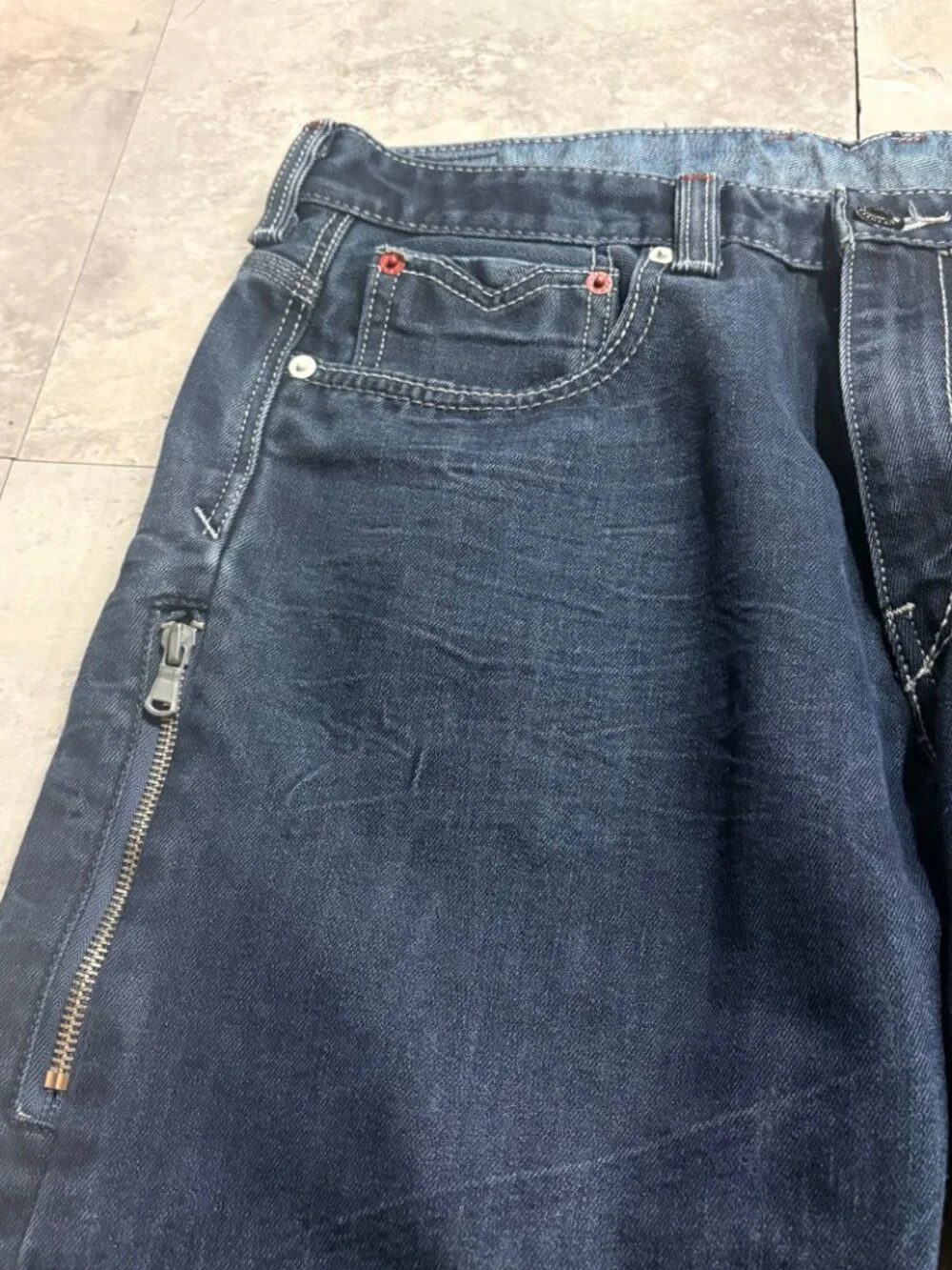 Levi's 569 Loose Straight Jeans 33x32 Dark Navy Zip Pocket Y2K